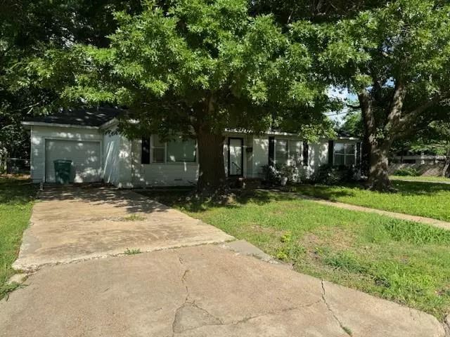 1603 N Highland Avenue, Sherman, TX 75092