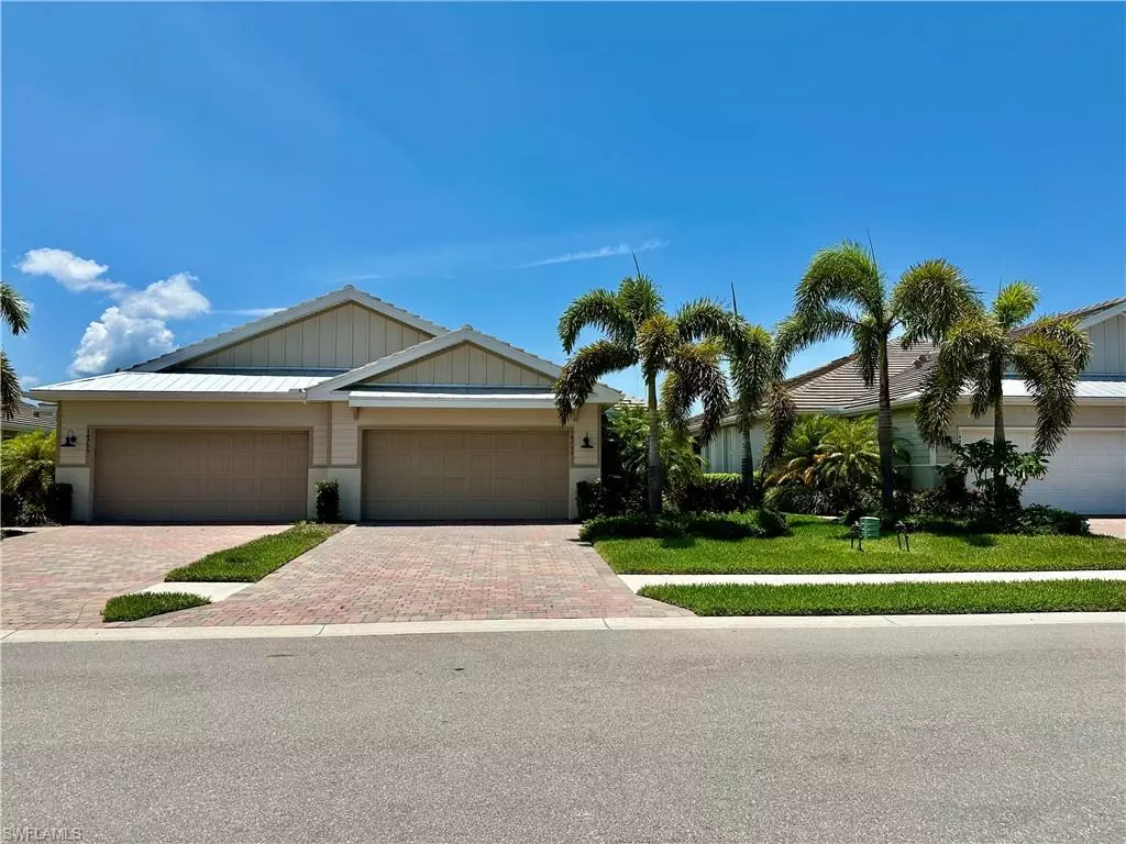 Naples, FL 34114,14799 Edgewater CIR