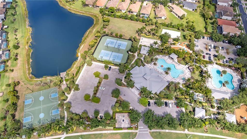 2870 Blossom WAY, Naples, FL 34120