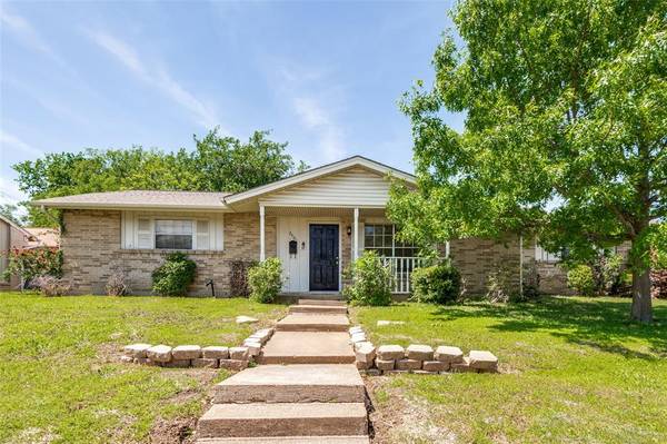 2401 Timberlake Drive, Irving, TX 75062