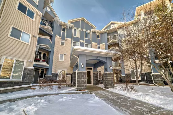 Calgary, AB T3K 0E4,120 Country Village CIR NE #404