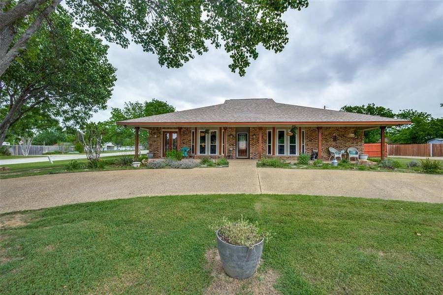 138 Donna Circle, Highland Village, TX 75077