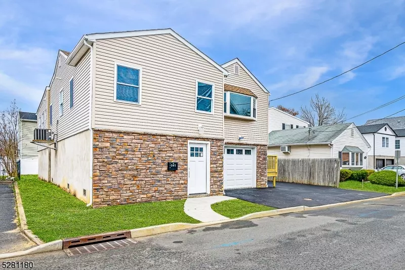 341 Lorillard Ave, Union Beach Boro, NJ 07735