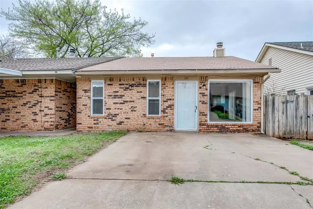 Midwest City, OK 73110,217 Hudson Place