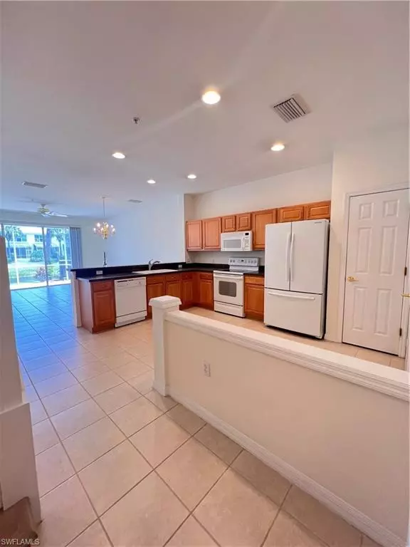 Naples, FL 34105,953 Hampton CIR