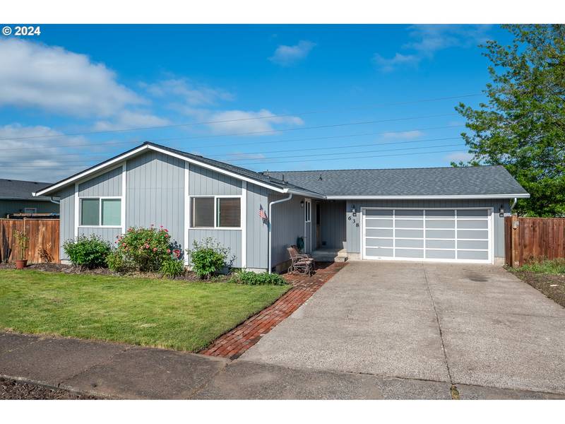 638 56TH ST, Springfield, OR 97478