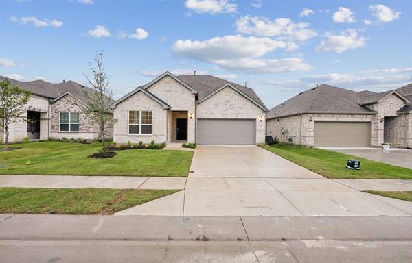 523 Freed Drive, Fate, TX 75087