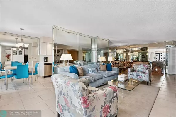 Hollywood, FL 33019,1201 S ocean dr  #2003n