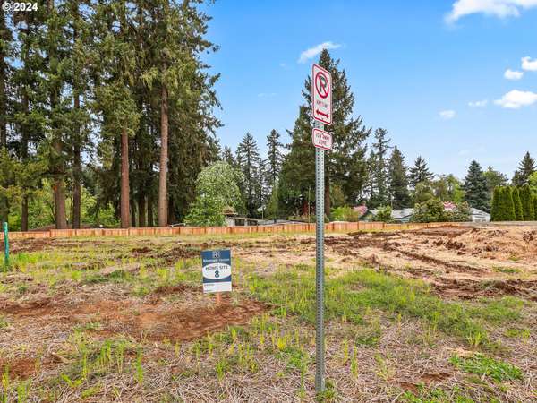 Tigard, OR 97223,12319 SW Broadleaf TER #Lot 8