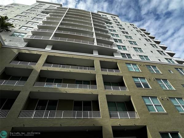 3180 SW 22nd Ter  #407,  Miami,  FL 33145