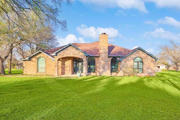 221 Hidden Acres Lane, Weatherford, TX 76087