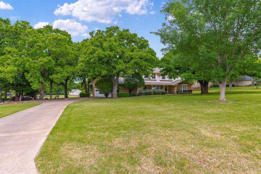 170 Highview Drive, Double Oak, TX 75077