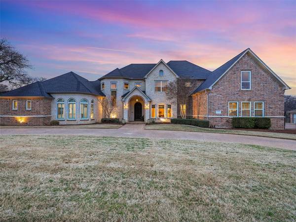 924 Turnberry Lane, Southlake, TX 76092