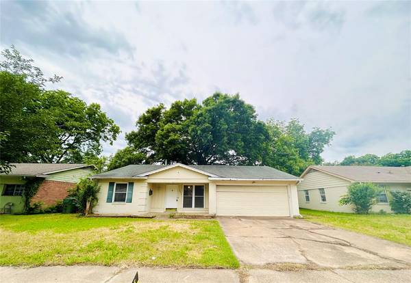 2826 Sanders Drive, Garland, TX 75042