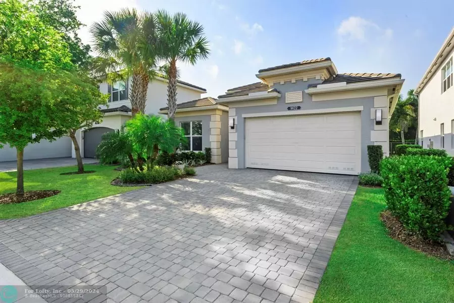 9622 Sterling Shores Street, Delray Beach, FL 33446