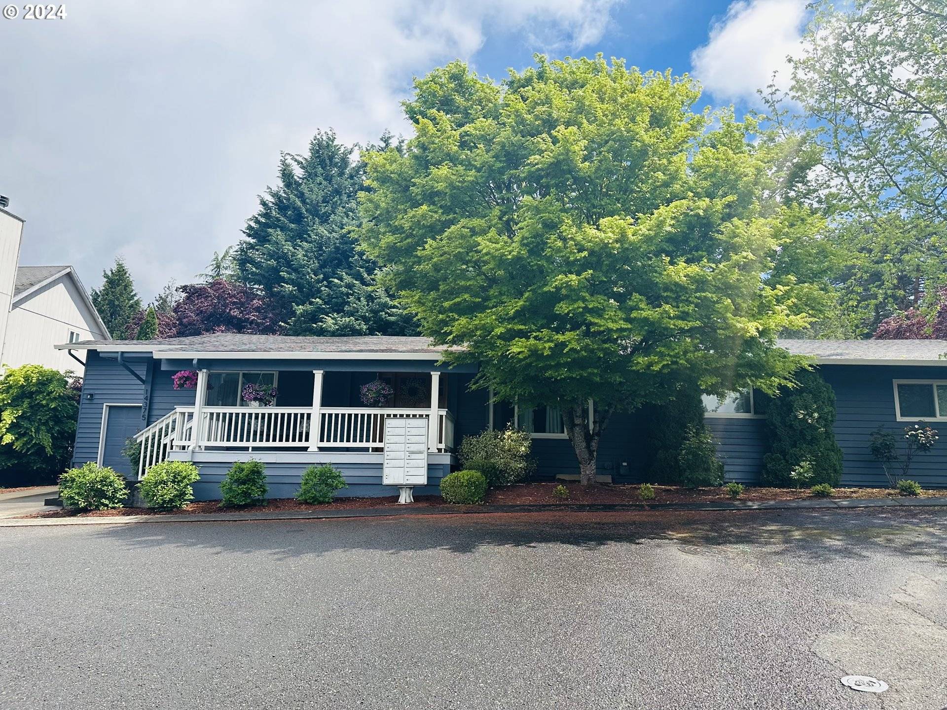 Clackamas, OR 97015,14375 SE VILLAGE SLOPE CT