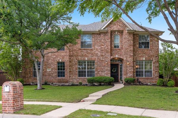 10708 Spring Lake Road,  Frisco,  TX 75035