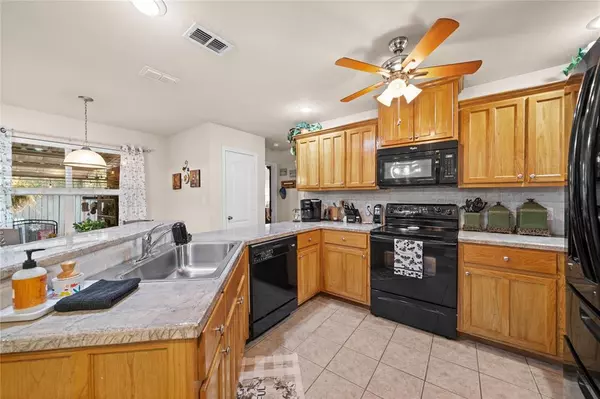 Chandler, TX 75758,141 Cedar Lane