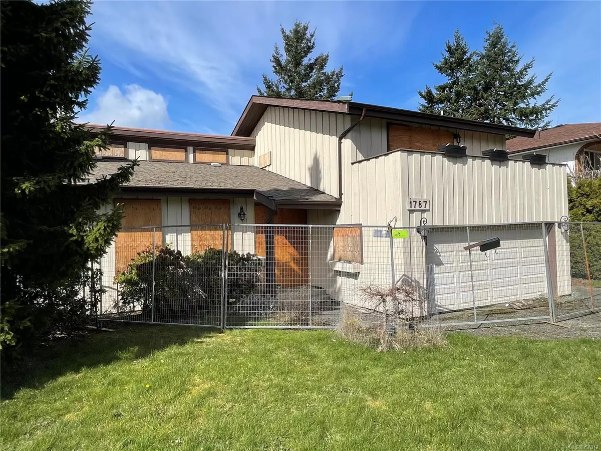 Saanich, BC V8N 4W9,1787 Triest Cres