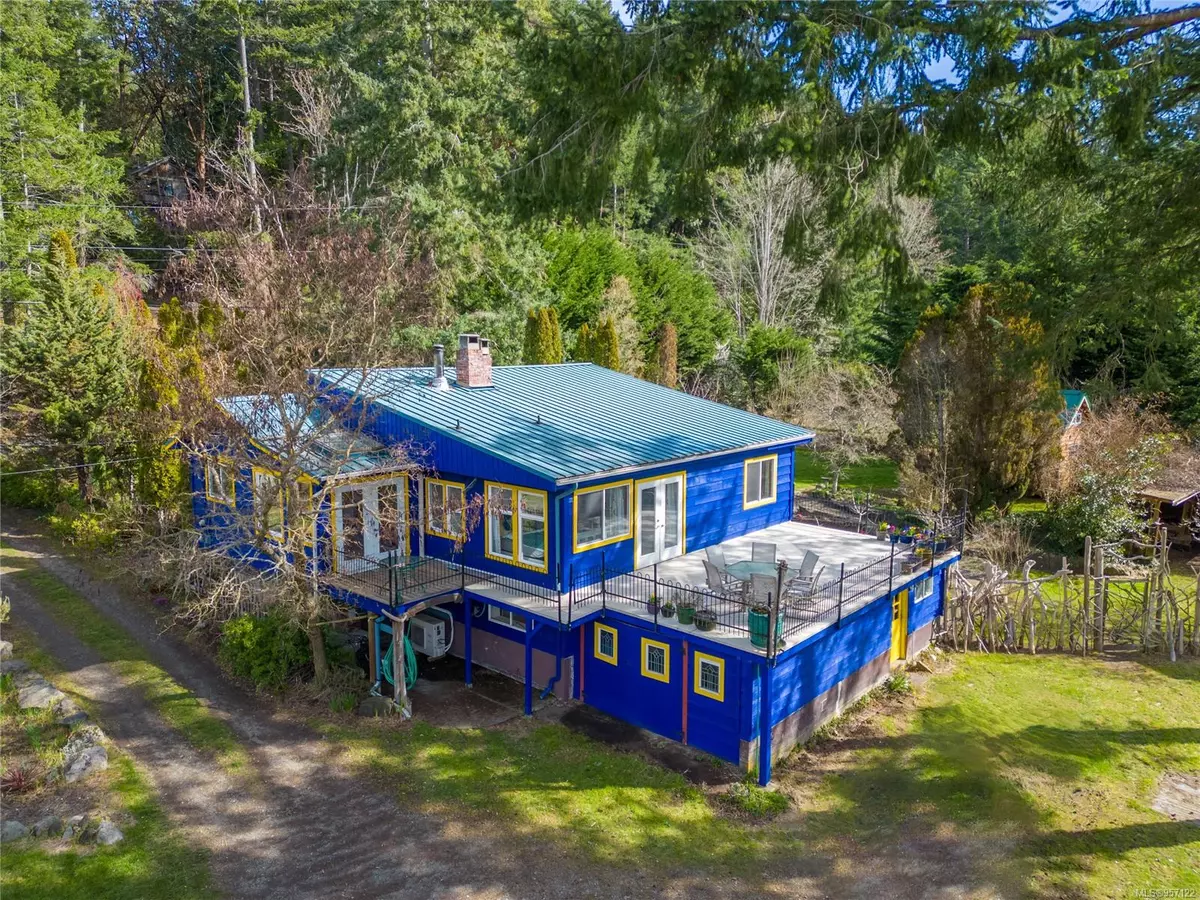 Pender Island, BC V0N 2M1,2227 Port Washington Rd