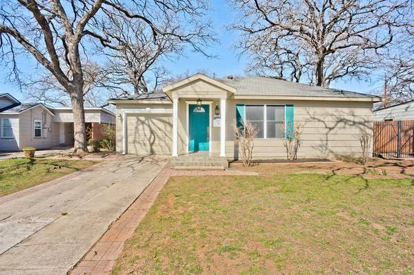 5628 Taylor Road, River Oaks, TX 76114