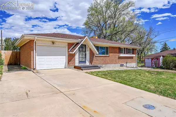 Colorado Springs, CO 80906,638 Dove PL