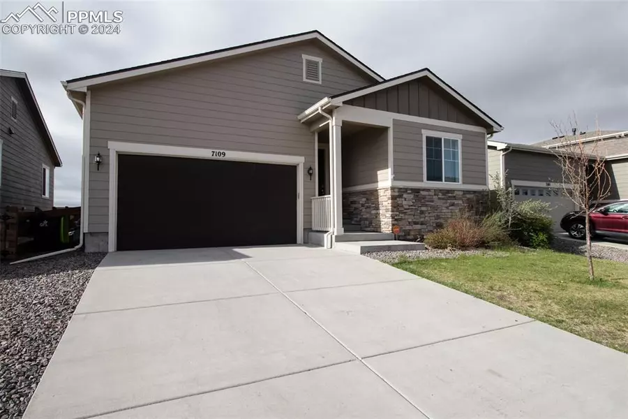 7109 Boreal DR, Colorado Springs, CO 80915