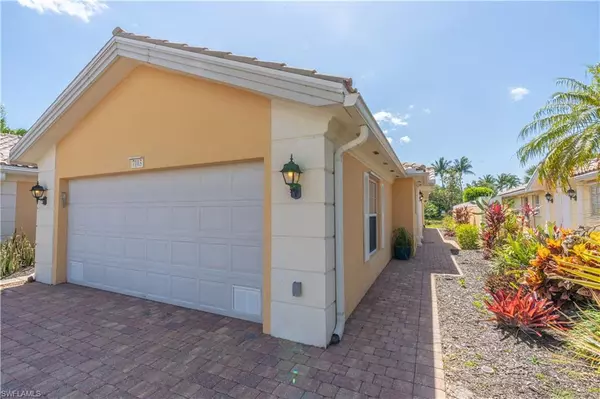 7103 Marconi CT, Naples, FL 34114