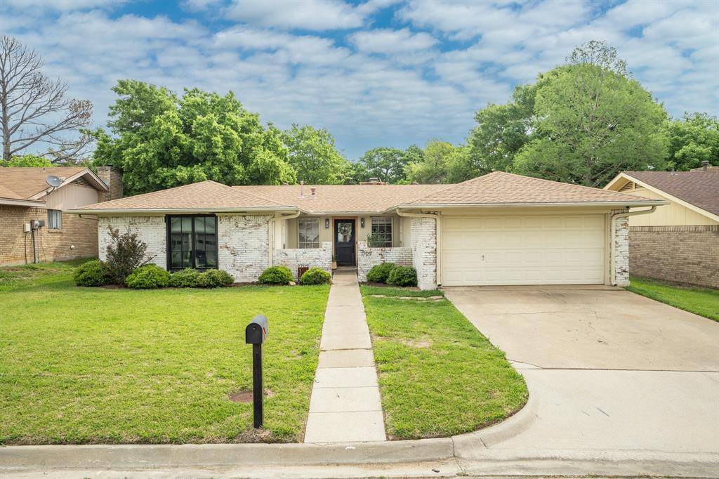 1709 Wisteria Street,  Denton,  TX 76205