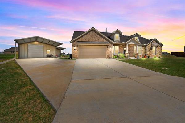 131 Evening Vista Court, Rhome, TX 76078