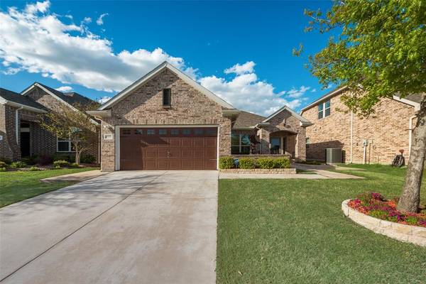 1572 Cedar Crest Drive, Forney, TX 75126