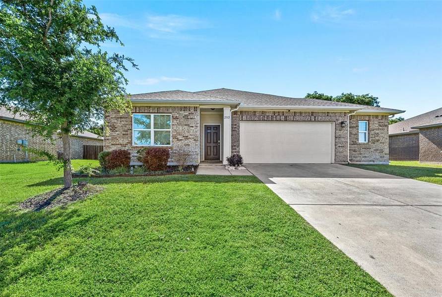 2312 Agate Lane, Glenn Heights, TX 75154