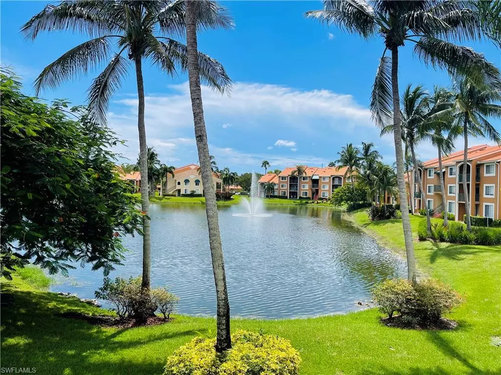 Naples, FL 34104,1265 Wildwood Lakes BLVD 3-204