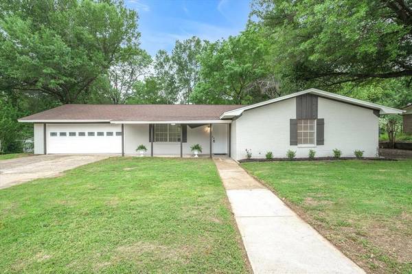 683 Sides Circle, Canton, TX 75103