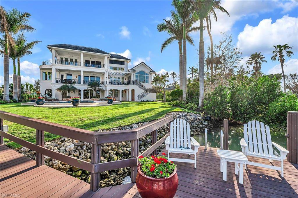 Naples, FL 34102,225 Cove LN