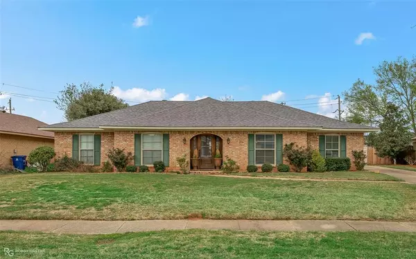 430 Town South Drive, Shreveport, LA 71115