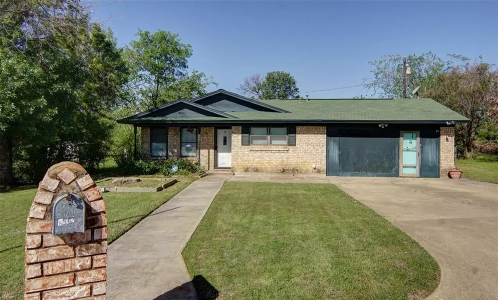 2913 Brighton Circle, Denton, TX 76210