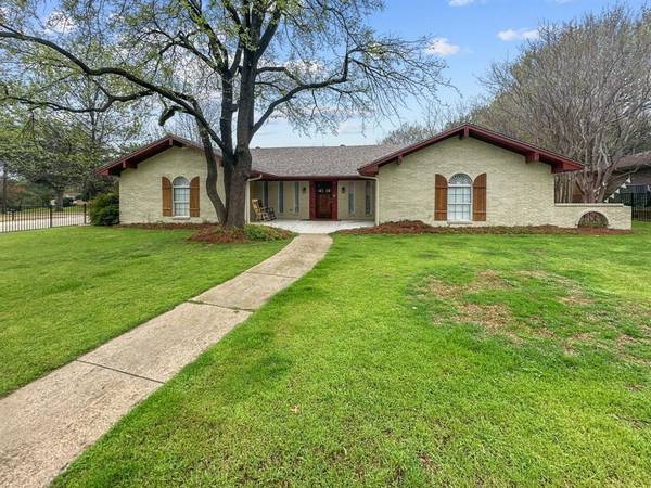 238 Malibu Drive, Highland Village, TX 75077