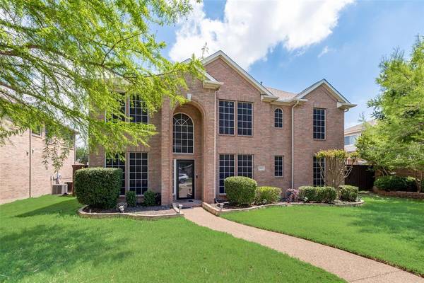 5916 Southmoor Lane, The Colony, TX 75056