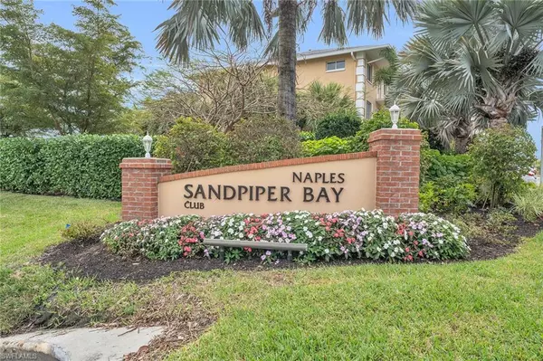 3031 Sandpiper Bay CIR F203, Naples, FL 34112