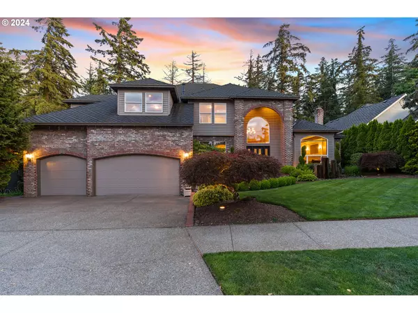 11468 SE HIGHLAND LOOP, Clackamas, OR 97015