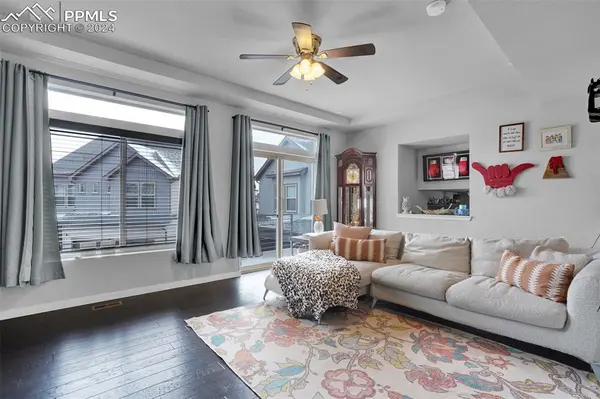 6139 Mineral Belt DR, Colorado Springs, CO 80927