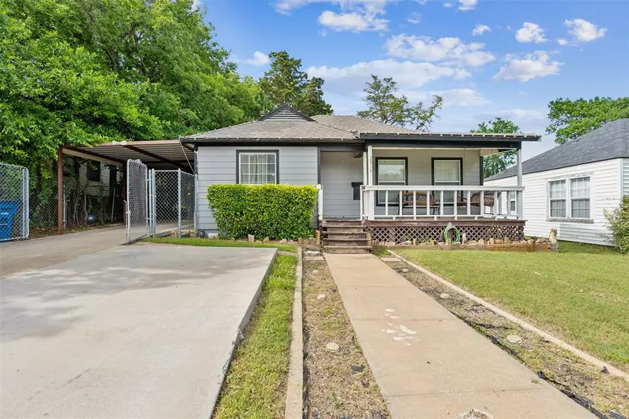 2815 W 8th Street, Dallas, TX 75211