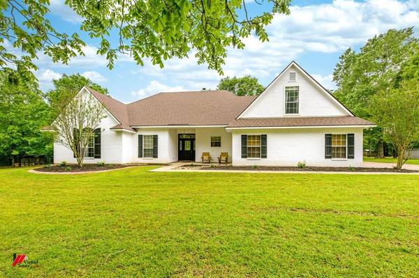 576 Bob White Lane, Benton, LA 71006