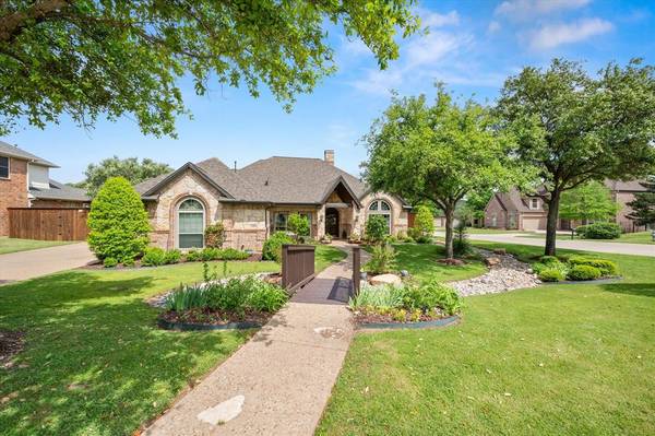 3300 Castlewood Boulevard, Highland Village, TX 75077