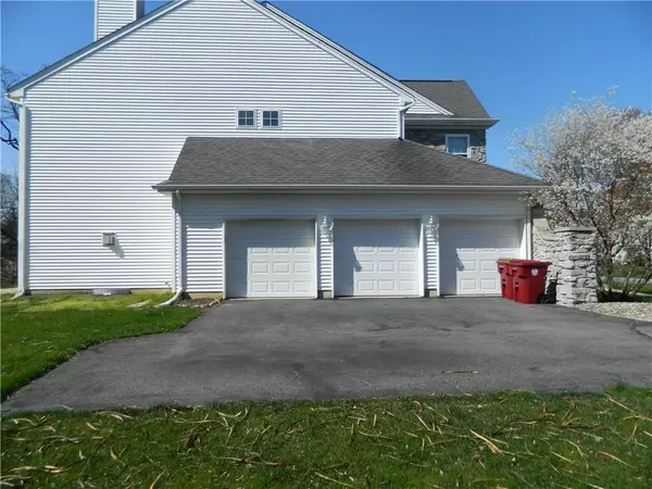 Forks Twp, PA 18040,3036 Iron Lane