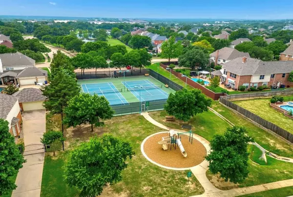 Southlake, TX 76092,400 Thistle Court