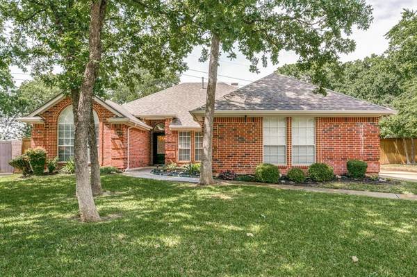 3625 Bordeaux Lane, Hurst, TX 76054