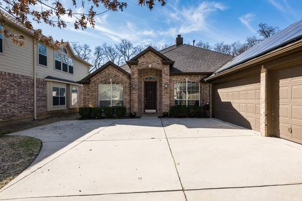 7604 Hinkley Oak Drive, Denton, TX 76208