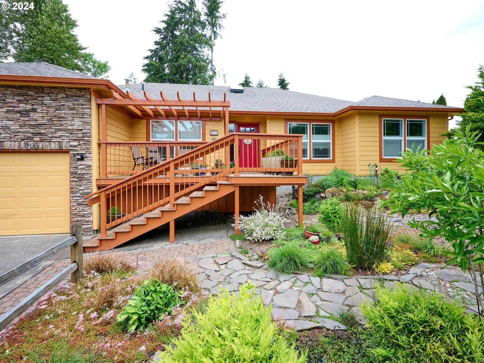 Silverton, OR 97381,413 IKE MOONEY RD